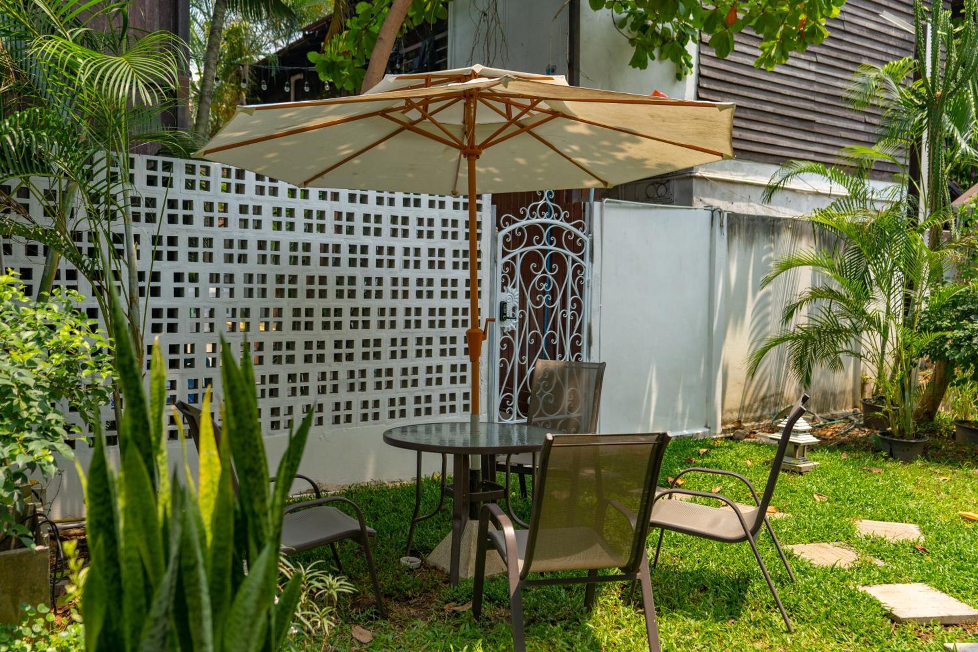 Mammoth Boutique Hotel Chiang Mai Exteriör bild